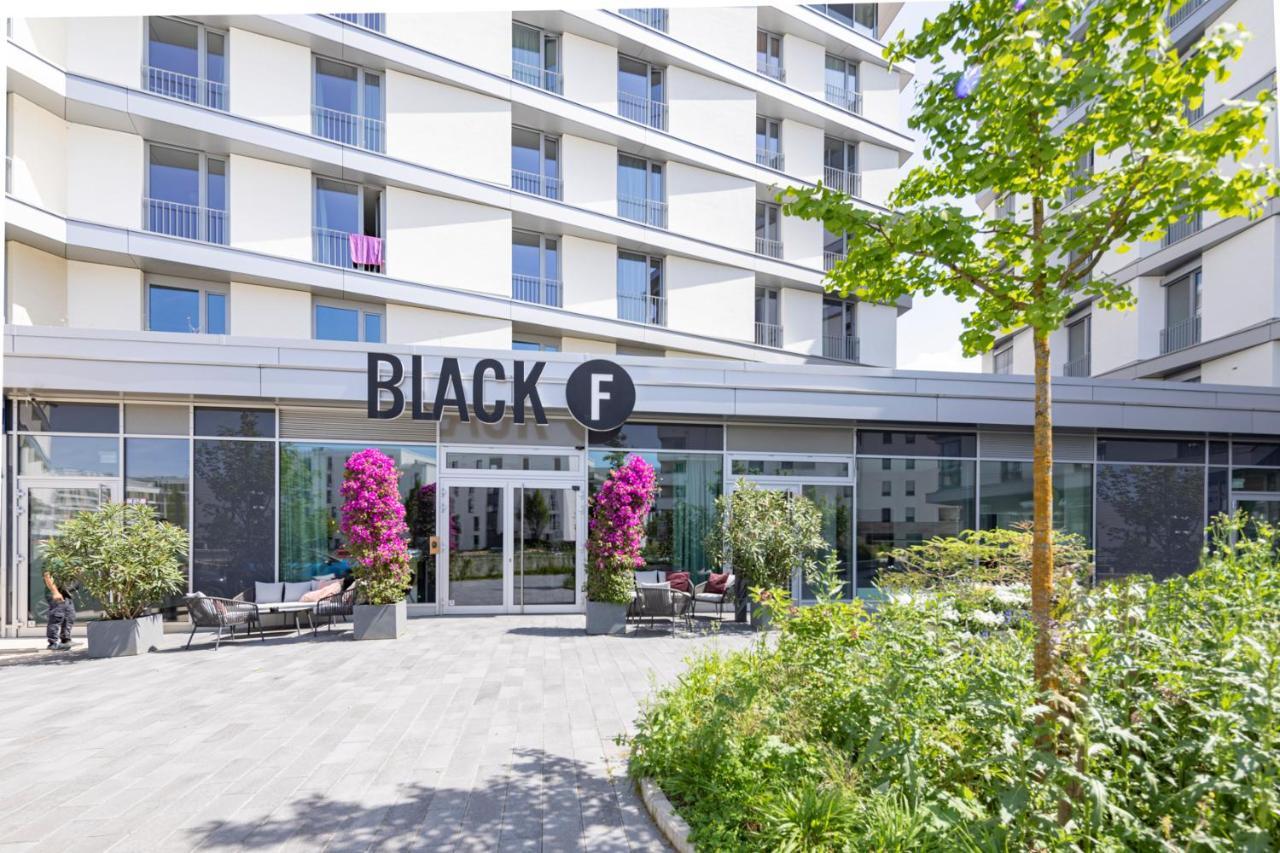 Black F House - Serviced Apartments 弗赖堡 外观 照片